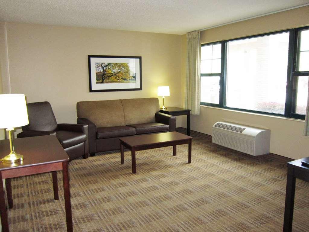 Extended Stay America Suites - Long Island - Bethpage Room photo